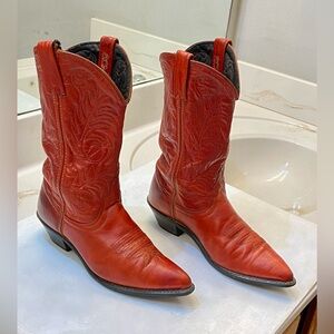 ACME Vintage Cowgirl boots Size 6.5M good condition great bottom